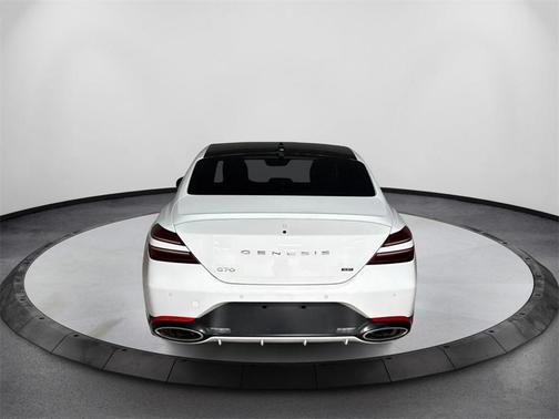 2022 Genesis G70 3.3T