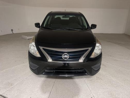2015 Nissan Versa 1.6 SV