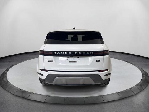 Fuji White 2020 Land Rover Range Rover Evoque SE
