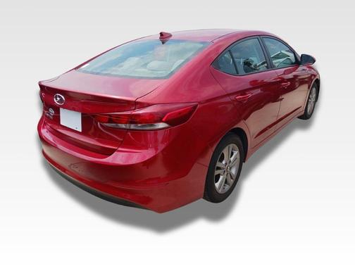 Scarlet Red Pearl 2017 Hyundai ELANTRA SE