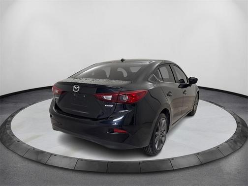 2018 Mazda Mazda3 Touring