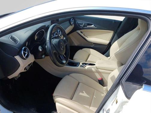 2018 Mercedes-Benz CLA 250 Base
