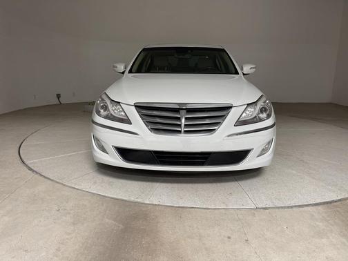 2012 Hyundai Genesis 5.0