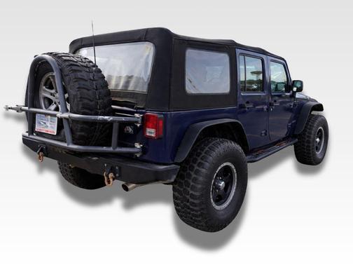 True Blue Pearlcoat 2013 Jeep Wrangler Unlimited Sport