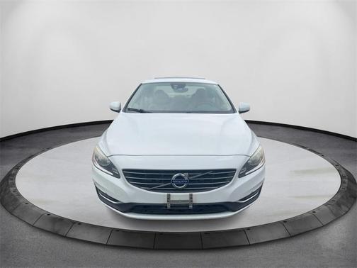 2016 Volvo S60 T5 Premier