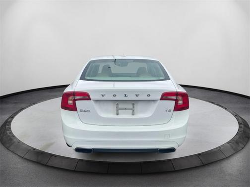 2016 Volvo S60 T5 Premier