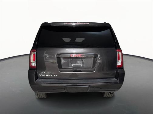 2017 GMC Yukon XL SLT