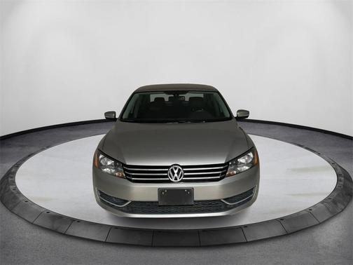 2014 Volkswagen Passat 2.5L SE