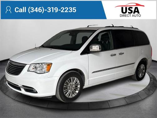 2015 Chrysler Town & Country Touring-L