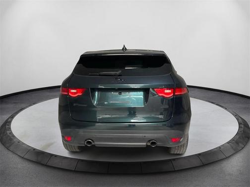 2017 Jaguar F-PACE 35t Prestige