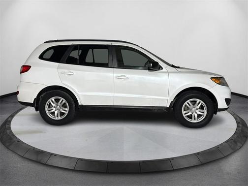 2012 Hyundai SANTA FE GLS