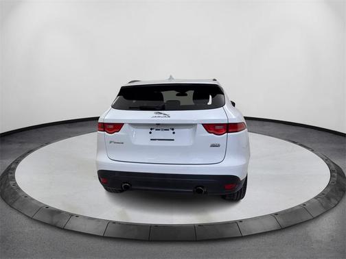 2018 Jaguar F-PACE 30t Prestige