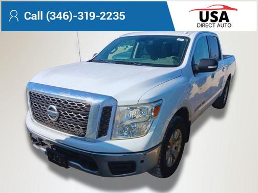 2018 Nissan Titan SV