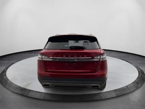 2021 Lincoln Nautilus Reserve