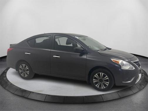2015 Nissan Versa 1.6 SV