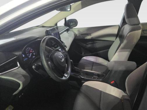 Ice 2023 Toyota Corolla LE