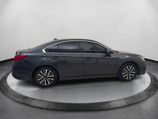 Magnetite Gray Metallic 2018 Subaru Legacy 2.5i Premium