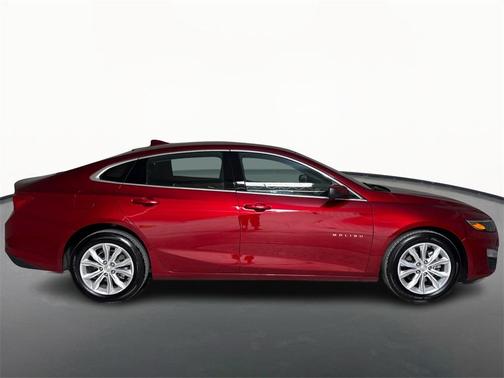 2025 Chevrolet Malibu LT