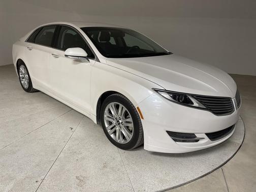 2016 Lincoln MKZ Base