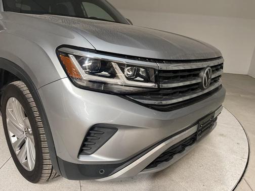 2020 Volkswagen Atlas Cross Sport 2.0T SE w/Technology