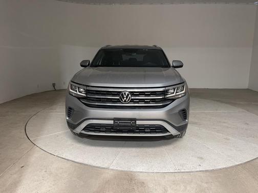 2020 Volkswagen Atlas Cross Sport 2.0T SE w/Technology
