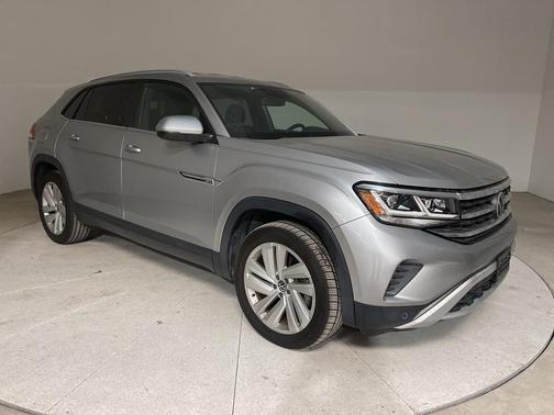 2020 Volkswagen Atlas Cross Sport 2.0T SE w/Technology