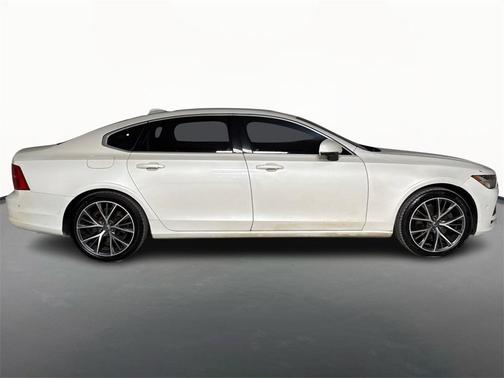 2018 Volvo S90 T5 Momentum