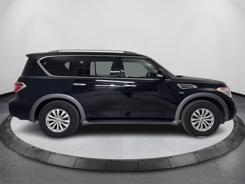 2017 Nissan Armada SV