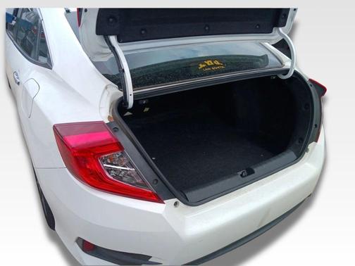 Taffeta White 2018 Honda Civic Touring