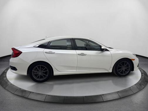 Taffeta White 2018 Honda Civic Touring