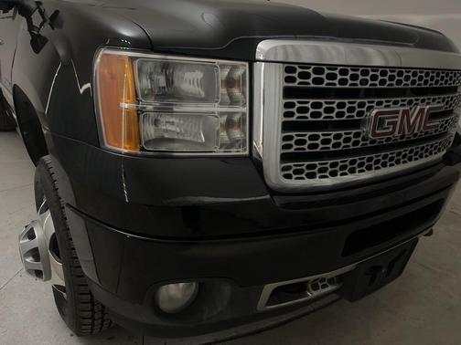 2014 GMC Sierra 3500 Denali