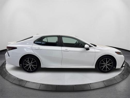 2021 Toyota Camry SE Nightshade