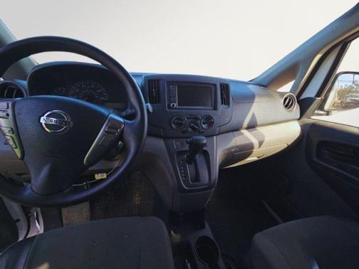 2021 Nissan NV200 S