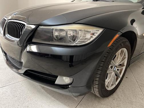 2010 BMW 328 i
