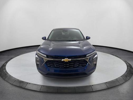 Blue Glow Metallic 2024 Chevrolet Trax LS