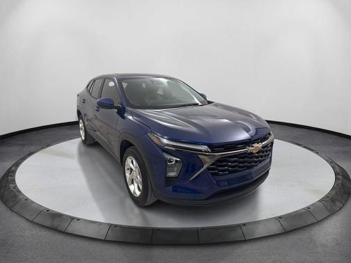 Blue Glow Metallic 2024 Chevrolet Trax LS