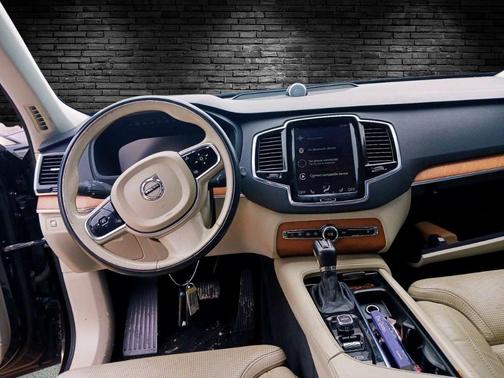 2016 Volvo XC90 T6 Inscription