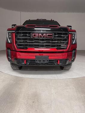2024 GMC Sierra 2500 AT4