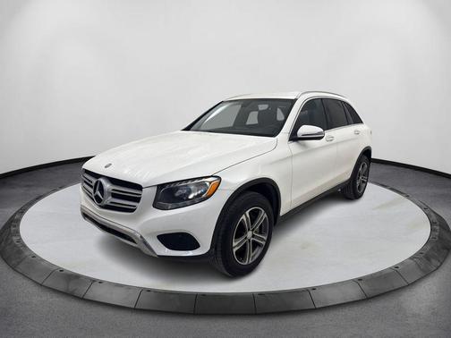 White 2017 Mercedes-Benz GLC 300 Base
