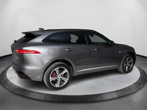 2017 Jaguar F-PACE S