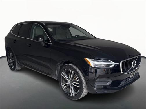 2018 Volvo XC60 T6 Momentum