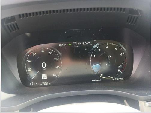 2018 Volvo XC60 T6 Momentum