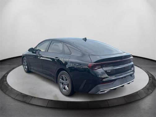 2021 Kia K5 LX