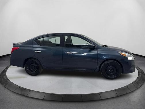 2017 Nissan Versa 1.6 SV