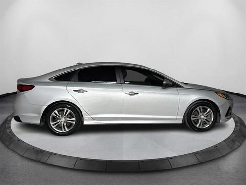2019 Hyundai SONATA SEL