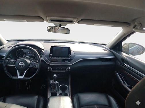 Deep Blue Pearl 2023 Nissan Altima 2.5 SR