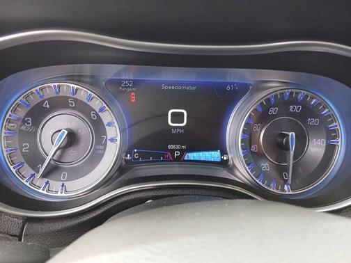 2018 Chrysler 300 Touring