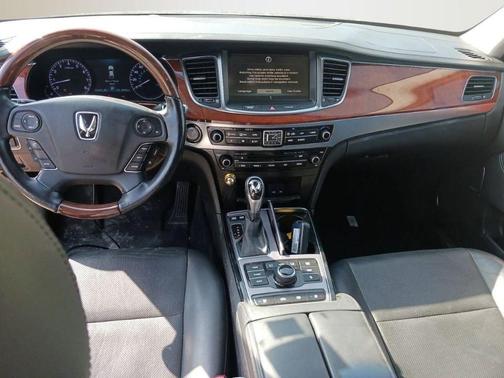 2014 Hyundai Equus Signature