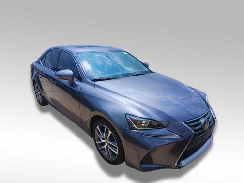 2018 Lexus IS 300 Base