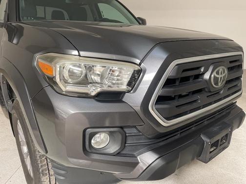 2018 Toyota Tacoma SR5